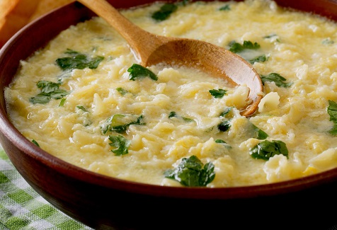 Cheese soup with egg
