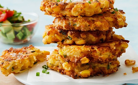 Crunchy chicken and corn fritters