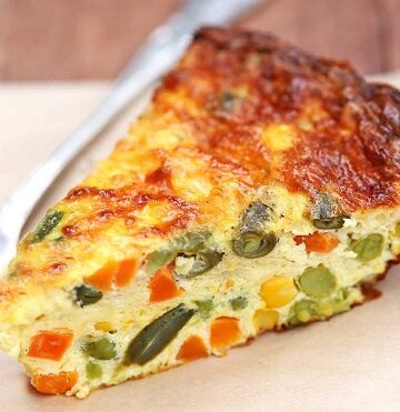 Egg and vegetable ﬂan